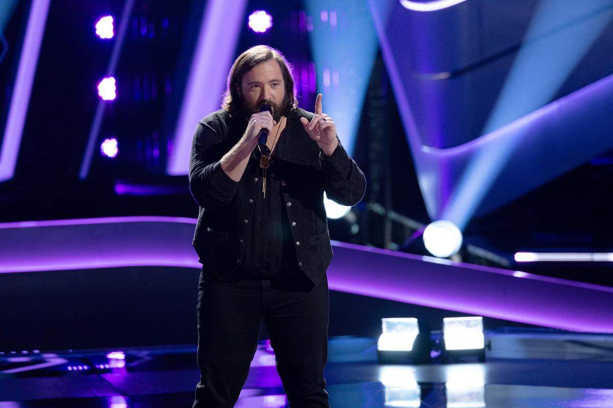 Kentcky native Jordan Allen performed “Old Time Rock n’ Roll” to win a spot on “The Voice.”