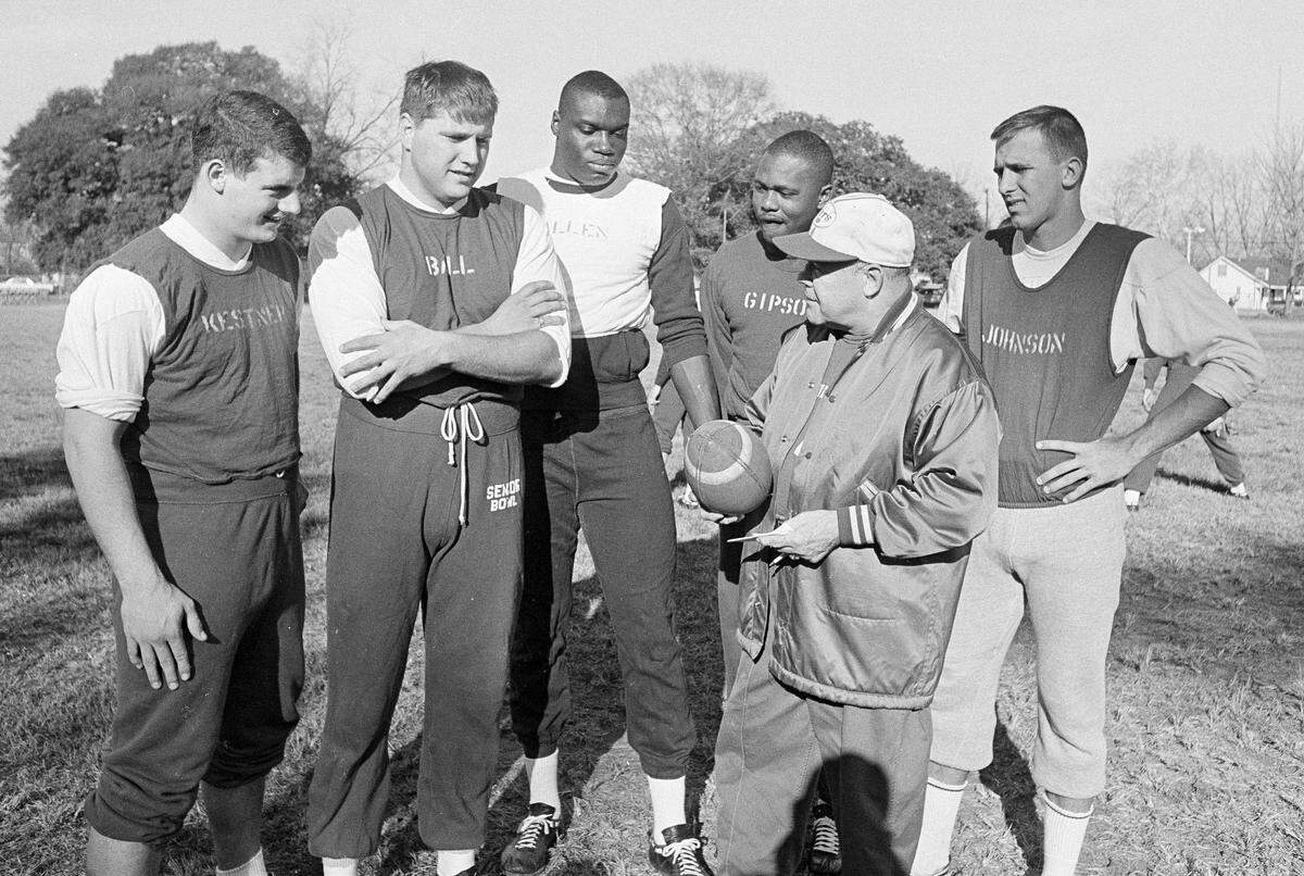 Kentucky wide receiver Rick Kestner, far left (and standing next to UK’s Sam Ball), was a star of UK’s 27-21 upset of No. 1 Mississippi in 1964.