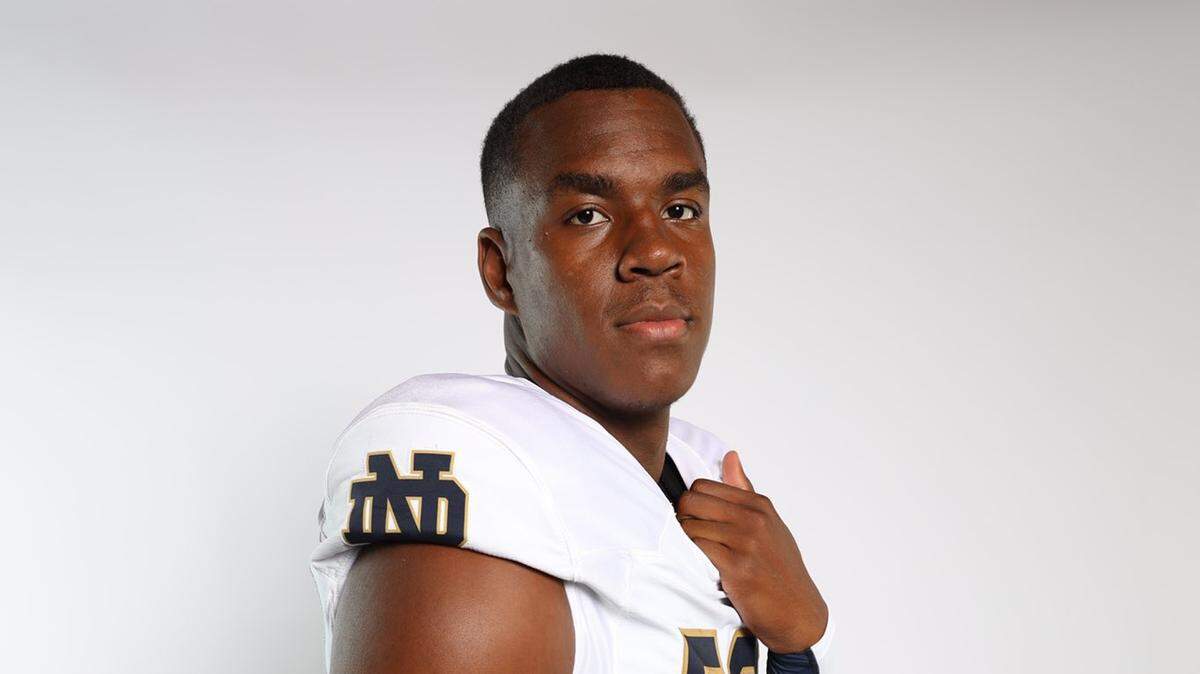 Aamil Wagner, a four-star offensive tackle out of Dayton, Ohio, committed to Notre Dame on Thursday. Kentucky was believed to be the leader for Wagner, the brother of former UK receiver and grad assistant Ahmad Wagner.
