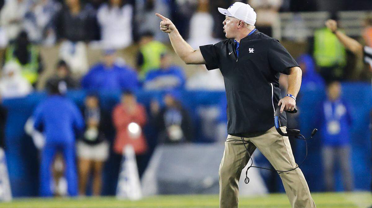 Kentucky Coach Mark Stoops has the No. 17 Wildcats (4-0) ranked in The Associated Press Top 25 this week for the first time since 2007.