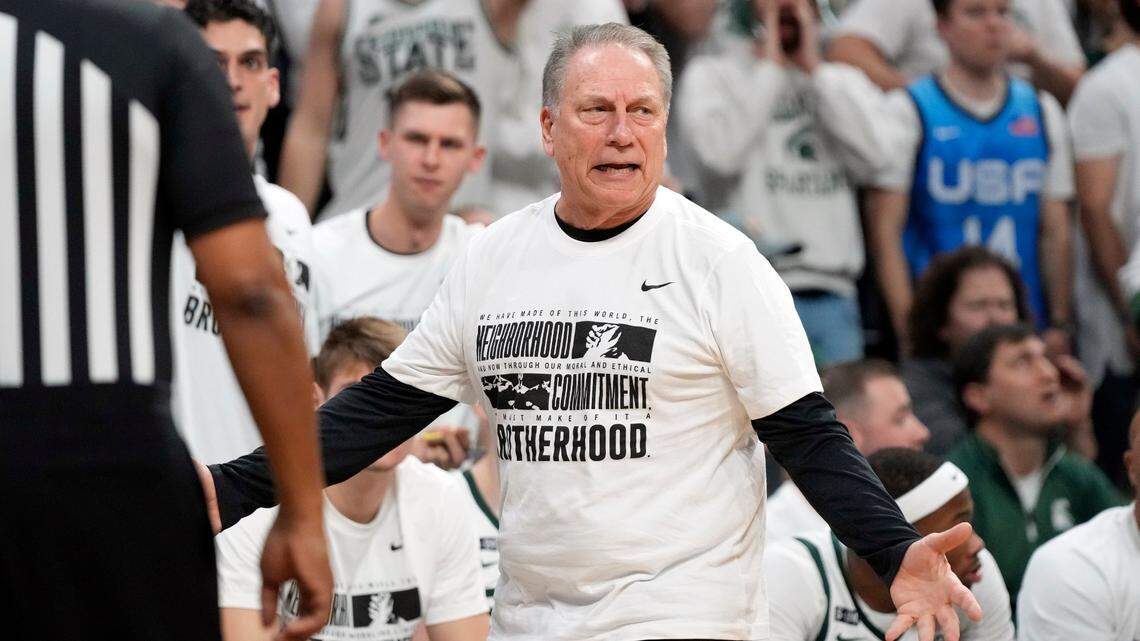 Random notes: A classy move by a Kentucky basketball player; Tom Izzo calls Calipari