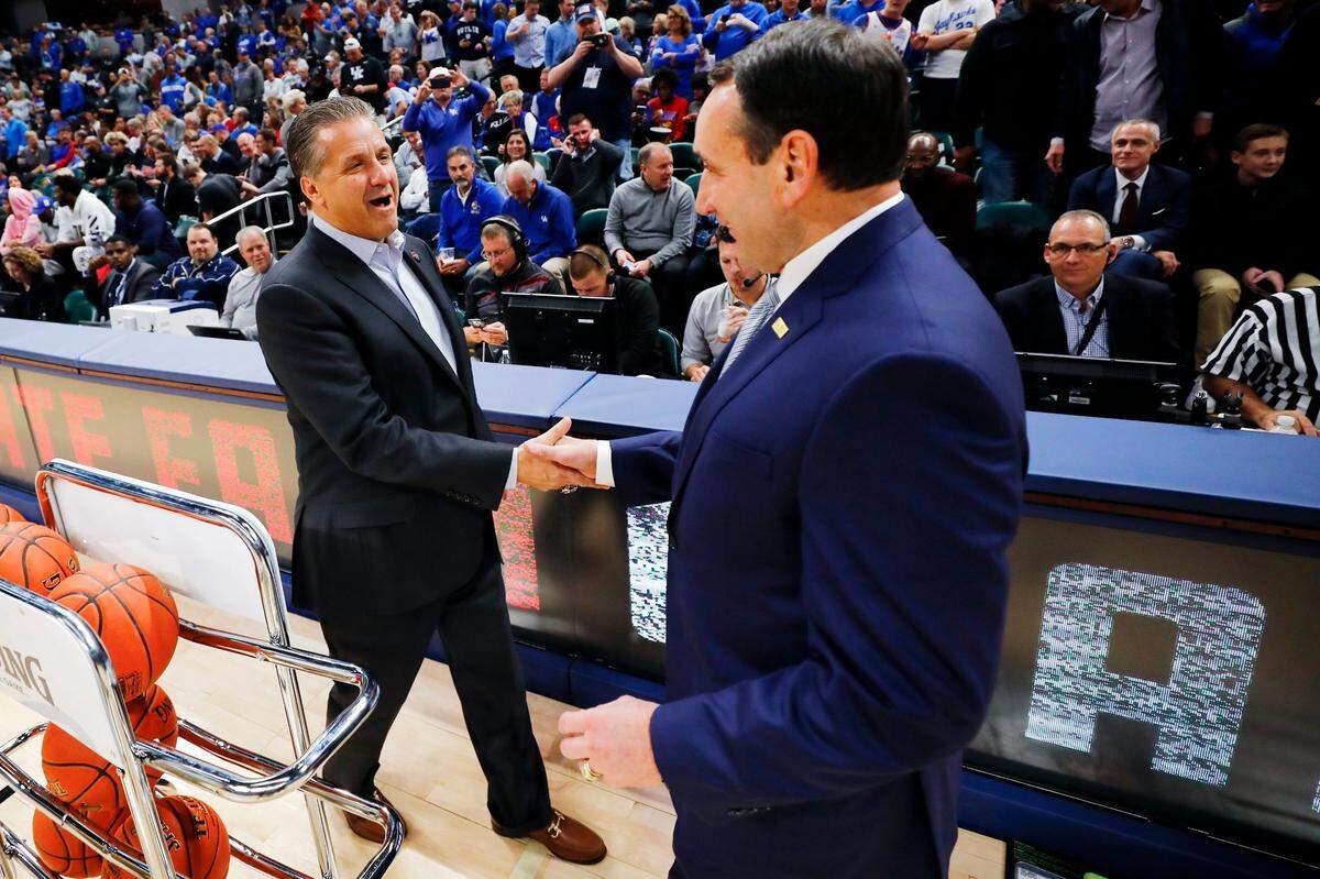 John Calipari greeted Mike Krzyzewski on the court before the 2018 Champions Classic game. Calipari appeared on the former Duke coach’s podcast last week.