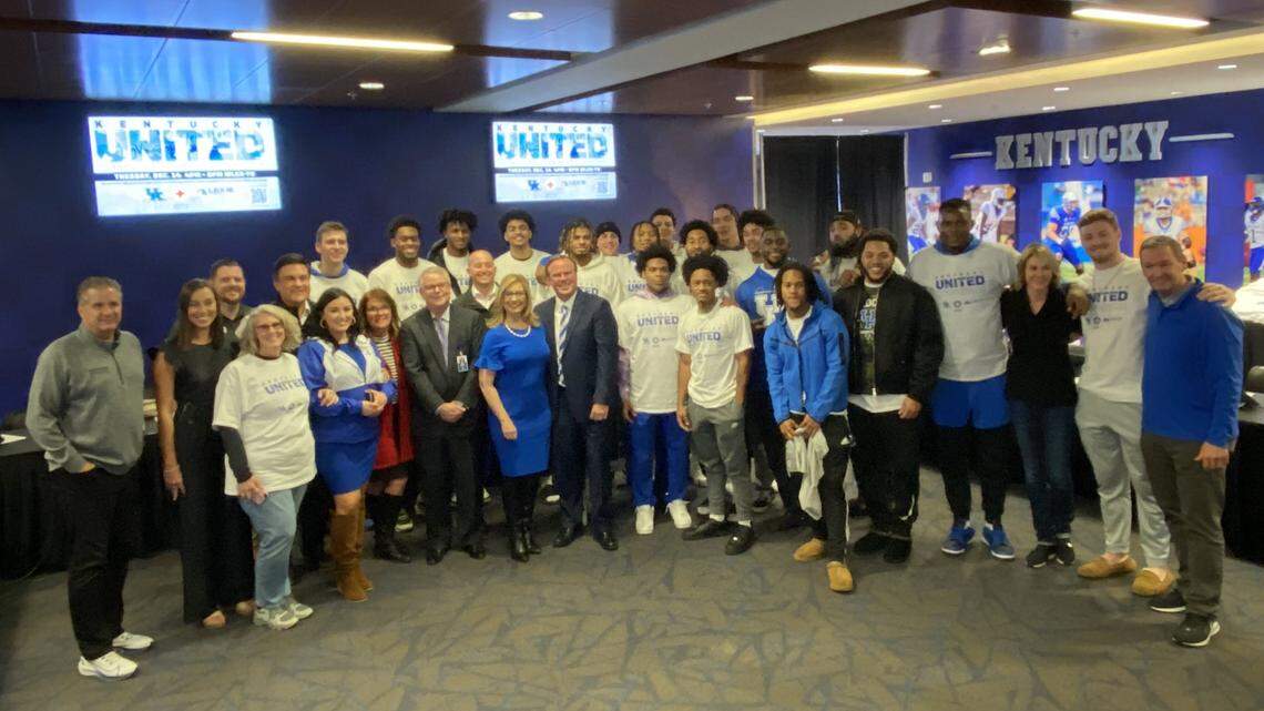 Kentucky men’s basketball coach John Calipari, left, tweeted out a photo of some of the UK athletes, administrators and volunteers who took part in Tuesday evening’s tornado relief telethon at WLEX-TV. At center are telethon hosts Nancy Cox and Bill Meck. At right is UK Athletics Director Mitch Barnhart.