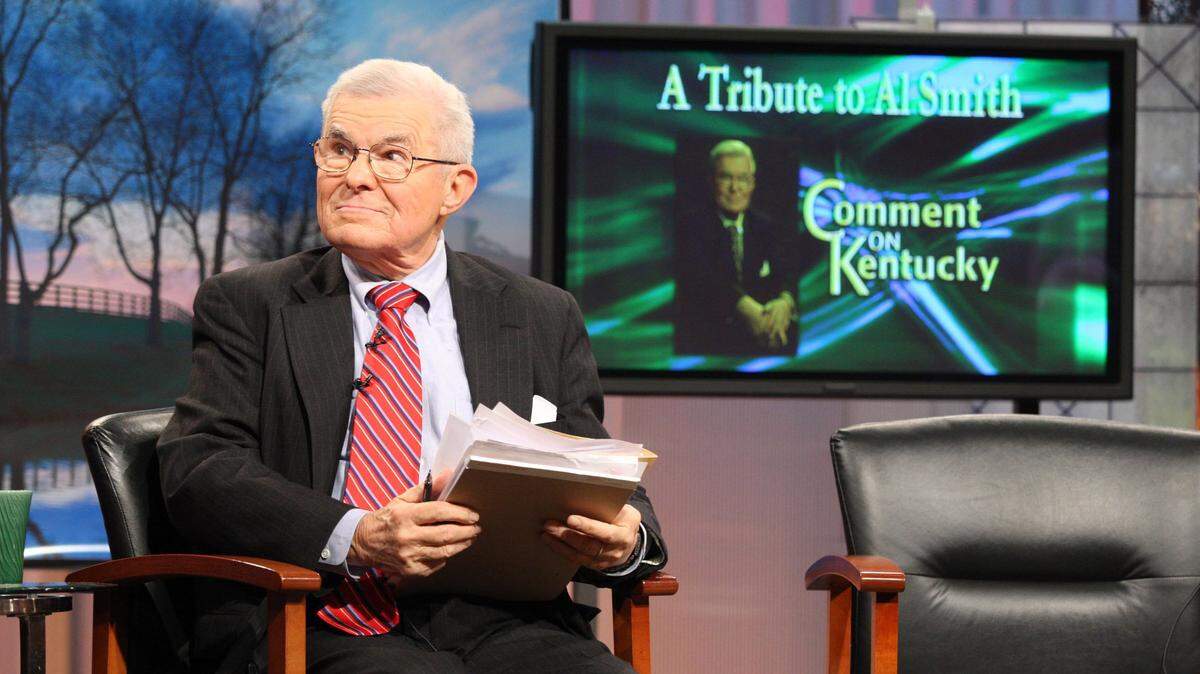 Al Smith before his final appearance as host of “Comment on Kentucky” at KET studios in Lexington on Nov. 16, 2007.