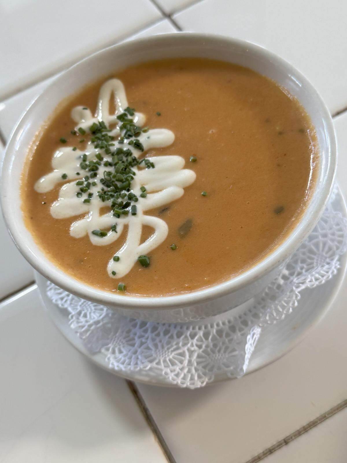 Cole’s will particpate in Lexington Restaurant week from July 17-27, including a lobster bisque served as a starter option.
