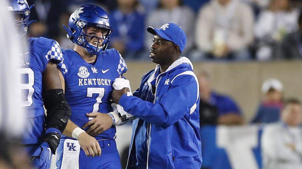 ‘He’s a superhero.’ The legend of Will Levis grows with Kentucky football’s huge win.