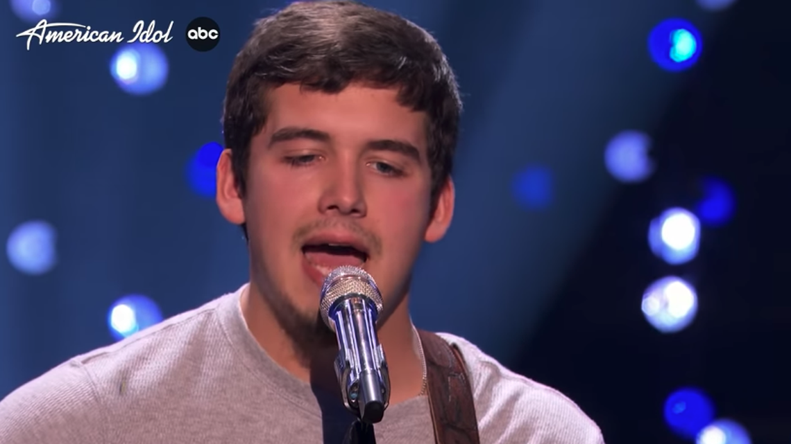 Noah Thompson, from Louisa, Kentucky, performed “Burning House” by Cam during his first performance on Hollywood Week on “American Idol.”