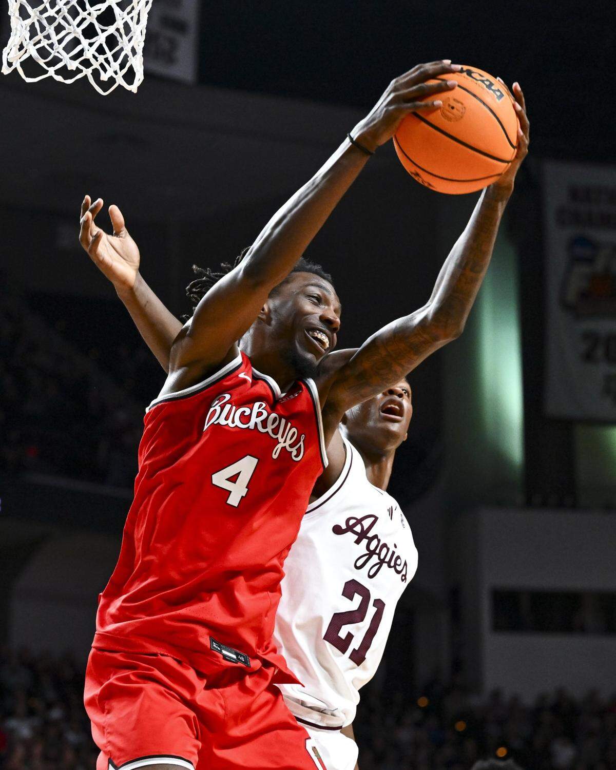 Ohio State Buckeyes forward Aaron Bradshaw (4) previously spent the 2023-24 season at Kentucky.