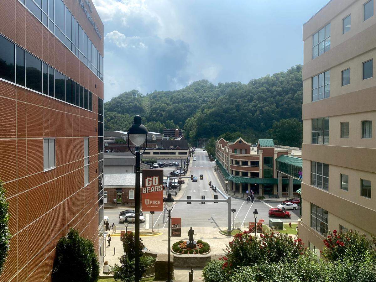 University of Pikeville students walk to and from campus on Aug. 13, 2021. The county’s population fell from 65,024 in 2010 to 58,669 people in 2020.