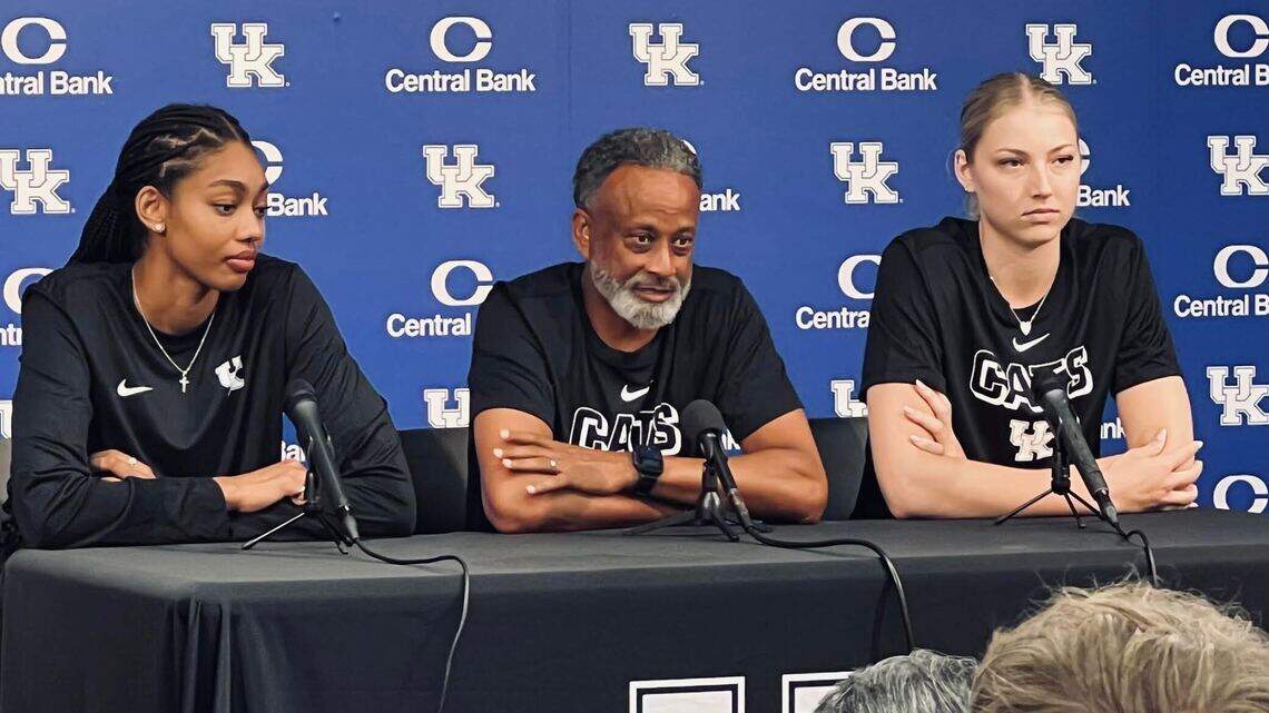 Why Kenny Brooks says Kentucky is ‘a step ahead’ this basketball season