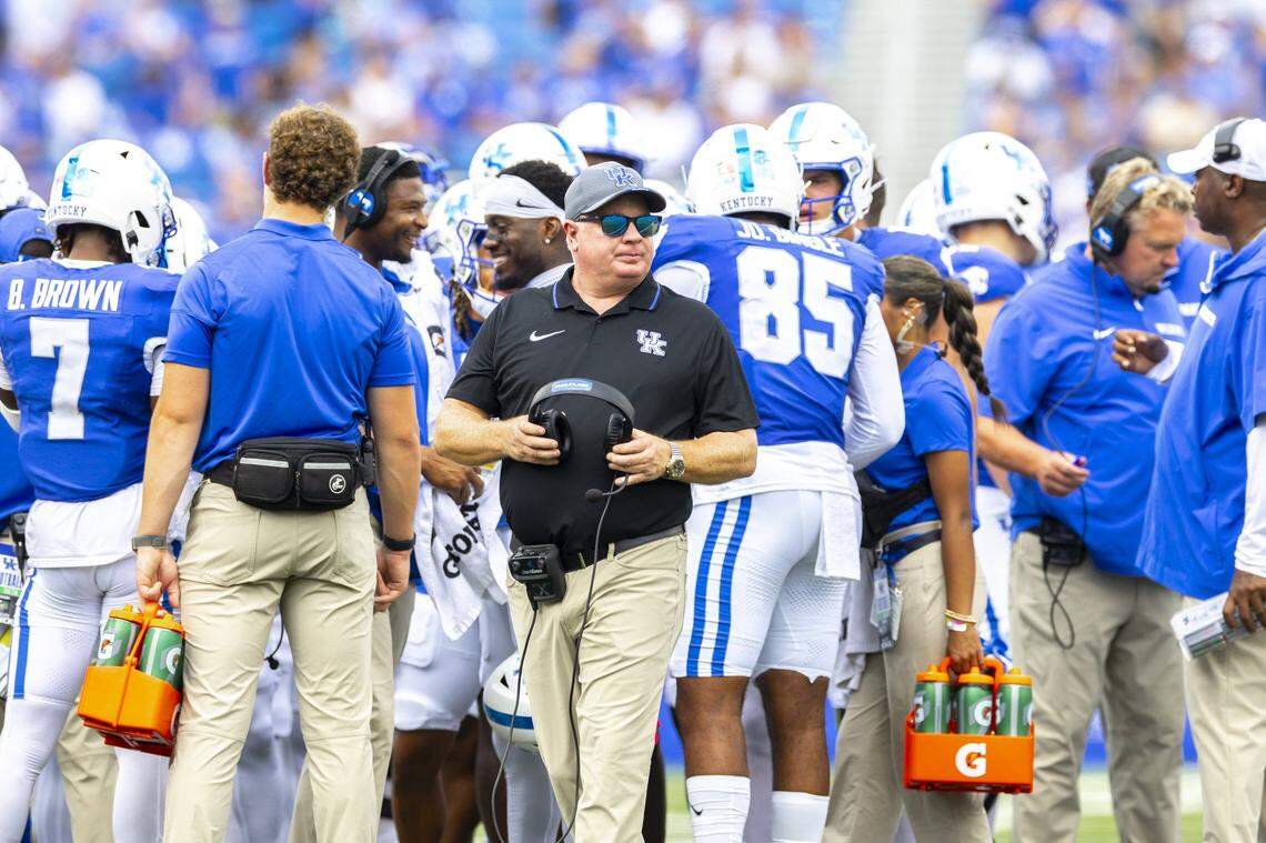 Kentucky head coach Mark Stoops during Saturday’s game against Ohio.