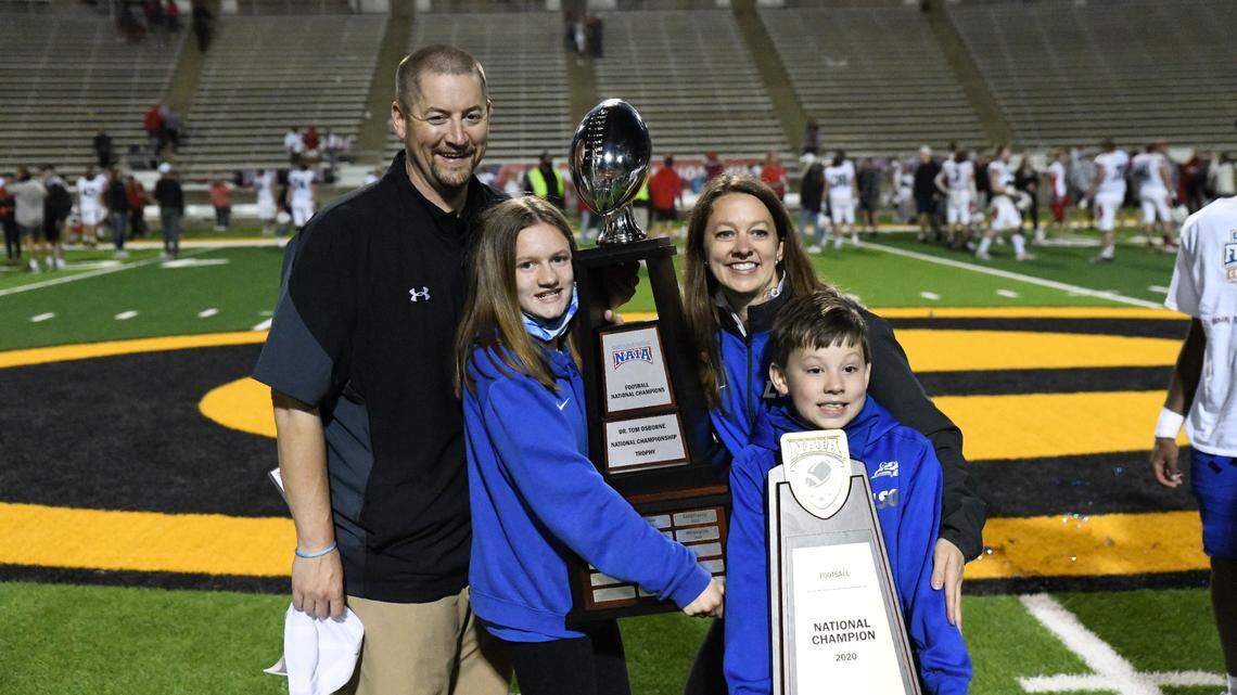 Now ex-Lindsey Wilson College football coach Chris Oliver celebrated the Blue Raiders’ 45-13 NAIA National Championship Game victory last spring over Northwestern College with his family, wife Wendy; daughter Samantha; and son Patrick. Georgetown College announced Tuesday morning it had hired Oliver away from its in-state rival.