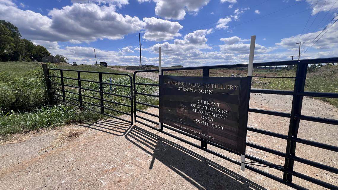 Kentucky distillery owner facing foreclosure charged with criminal loan deception