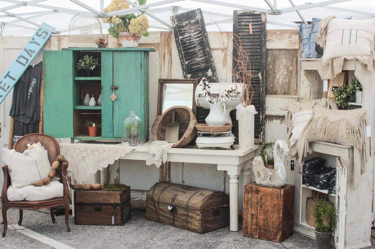 Check out all the vintage and vintage-inspired stuff at Vintage Market Days at the Kentucky Horse Park this weekend.