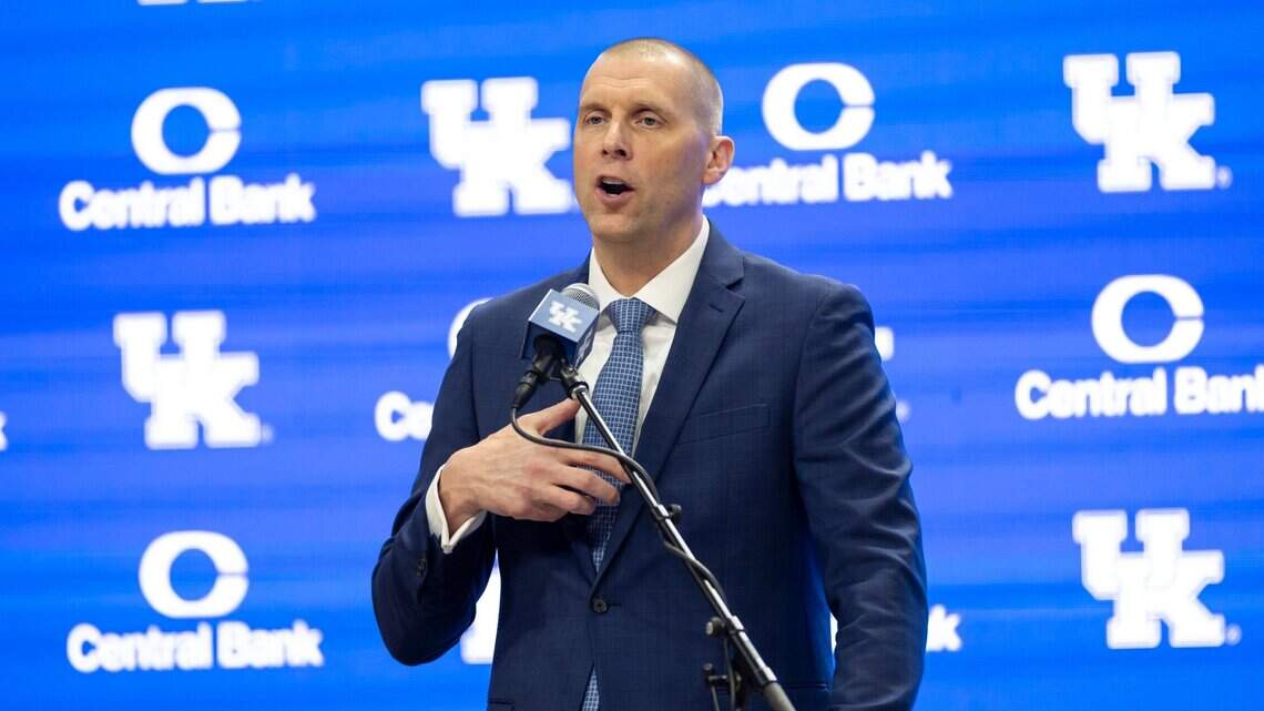 What to make of Kentucky basketball’s roster rebuild? Mark Pope has a plan.