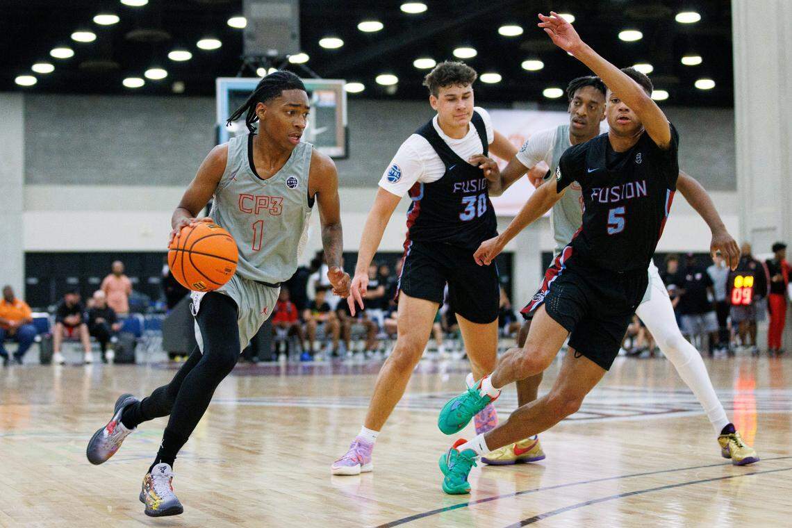 Kentucky signee Robert Dillingham, originally from Hickory, N.C., is playing this season in the Atlanta-based Overtime Elite league.