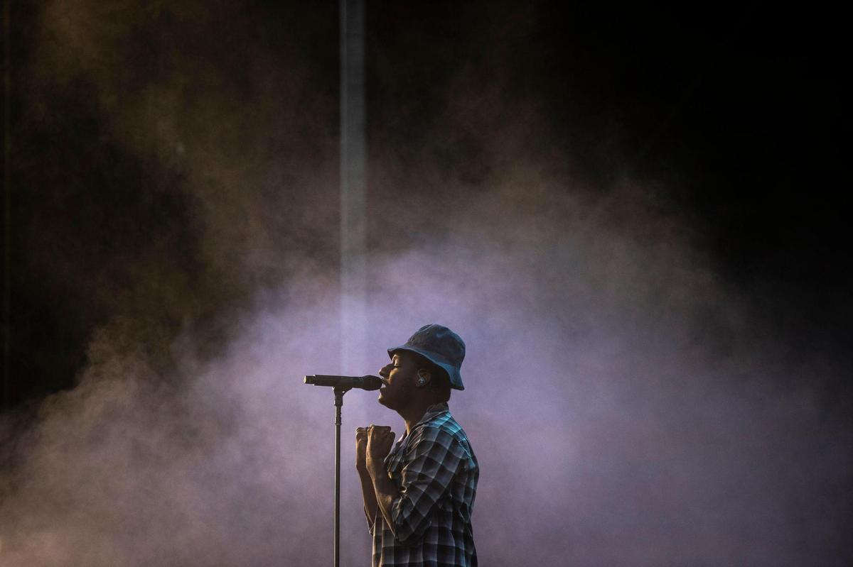 Leon Bridges performs at the Railbird Festival at Keeneland in Lexington, Ky., on Saturday, Aug. 28, 2021.