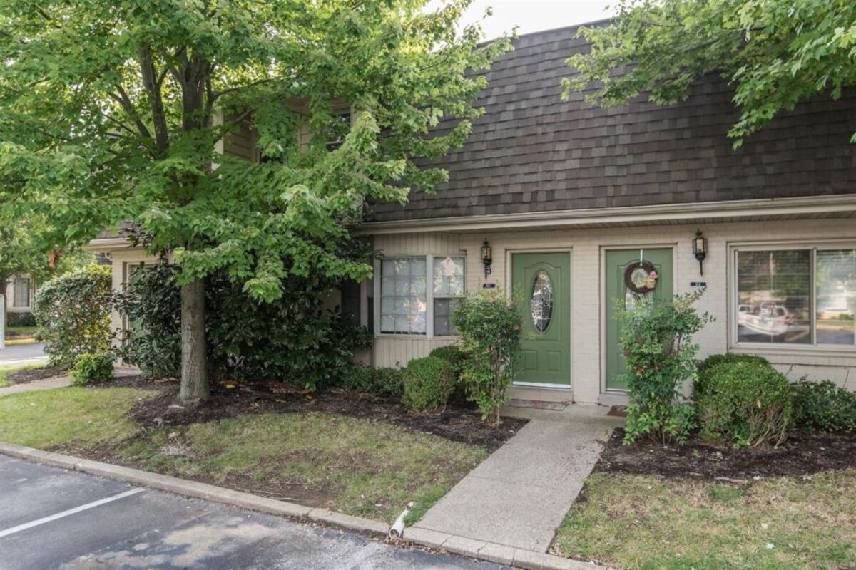 182 Regency Pointe Path, off Nicholasville Road.  2 bedrooms, 2 baths, 1,094 square feet.
