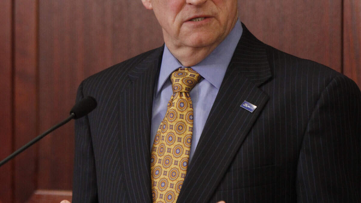 Lee T. Todd, Jr. announced on Wednesday, Sept. 8, 2010 his retirement as president of the University of Kentucky.  Lee T. Todd Jr., who pinned his University of Kentucky presidency on the drive to make UK a Top 20 research university, announced Wednesday that he would step down on June 30, 2011. The announcement took place at a news conference in the Main Building on campus.   Photo by David Perry | Staff
