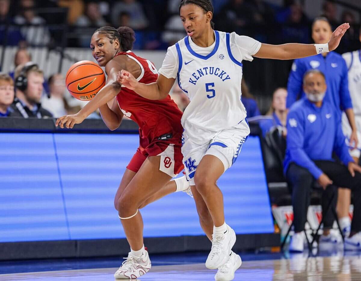 Kentucky senior point guard Tonie Morgan (5) has averaged 20.8 points, 4.6 rebounds and 9.6 assists in UK’s first five SEC games. The No. 7 Wildcats will play at Mississippi State on Sunday.