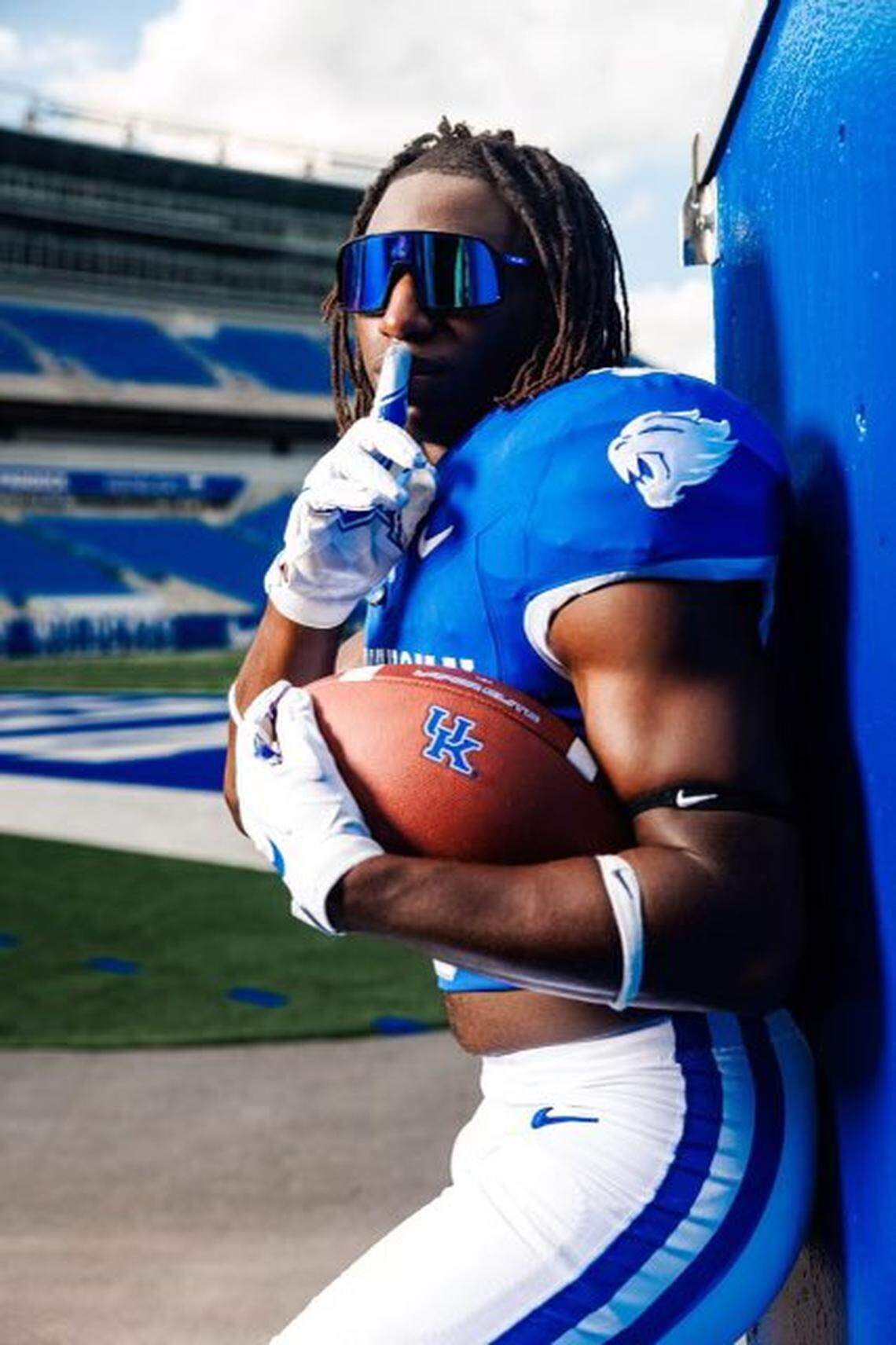 Kentucky linebacker Devin Smith has one of the most impressive lists of recruiting offers of any player to sign with UK in recent seasons.