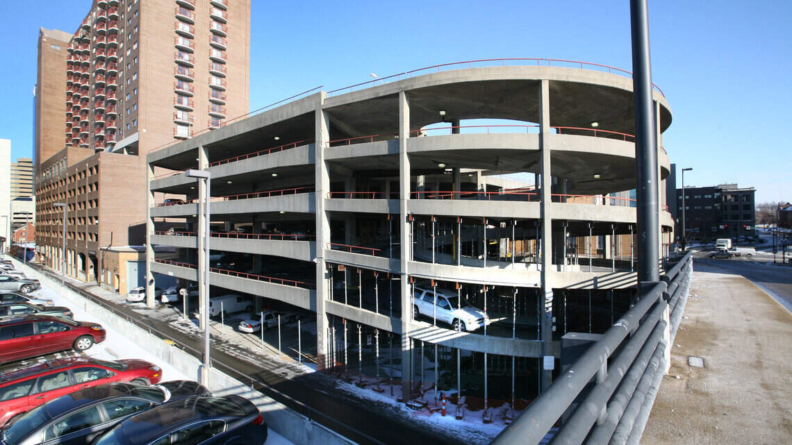 Downtown Lexington parking garage is city's busiest, but is it safe?