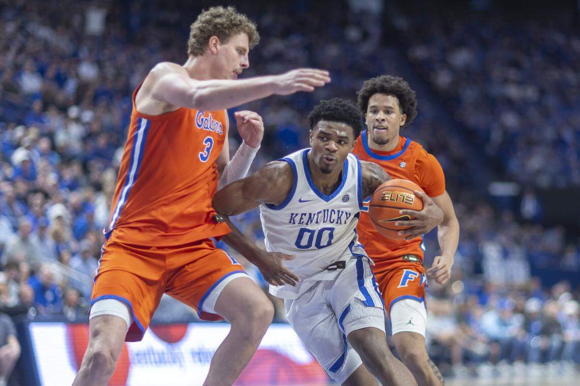 Kentucky basketball guard Otega Oweh averaged more than 35 minutes played per game over UK’s final 12 regular season contests.