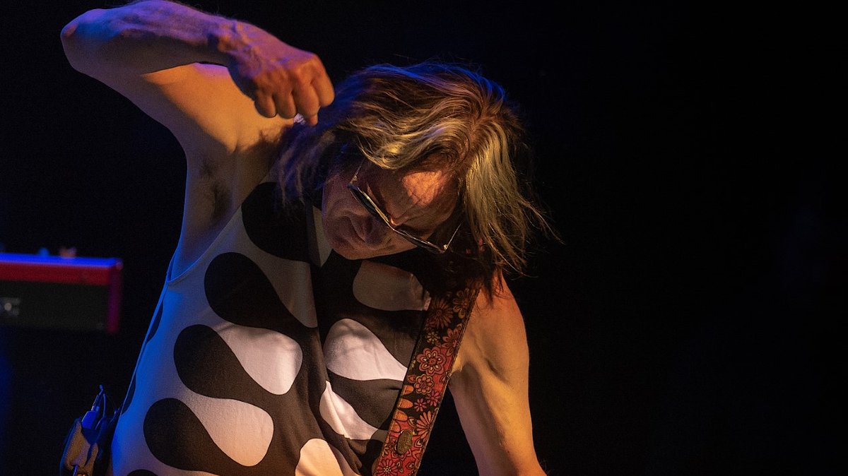 “One of the great things about doing these kinds of collaborative tours is that the full weight of it doesn’t fall on any one person’s shoulders,” Todd Rundgren said. “I’m splitting the burden up, so that makes it a lot more fun.”