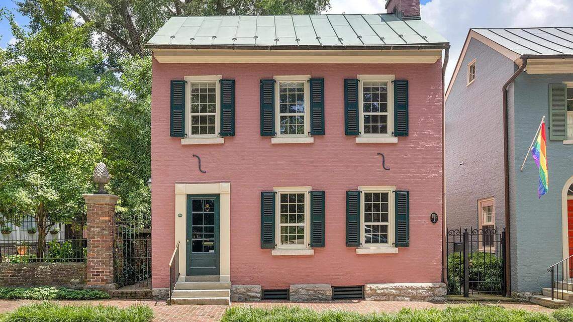 Historic pink home in Lexington’s Gratz Park has sold. Take a peek inside.