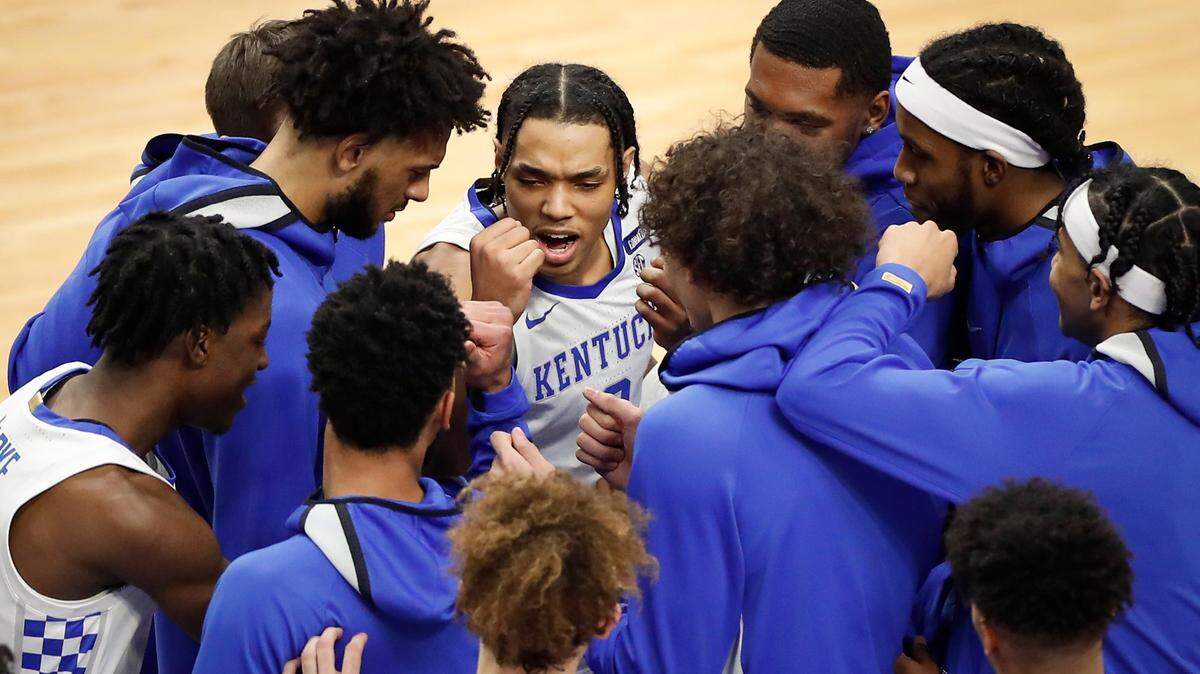 Kentucky guard Brandon Boston Jr. rallies the team before their game against the Richmond Spiders at Rupp Arena in Lexington, Ky., Sunday, Nov. 29. 2020.