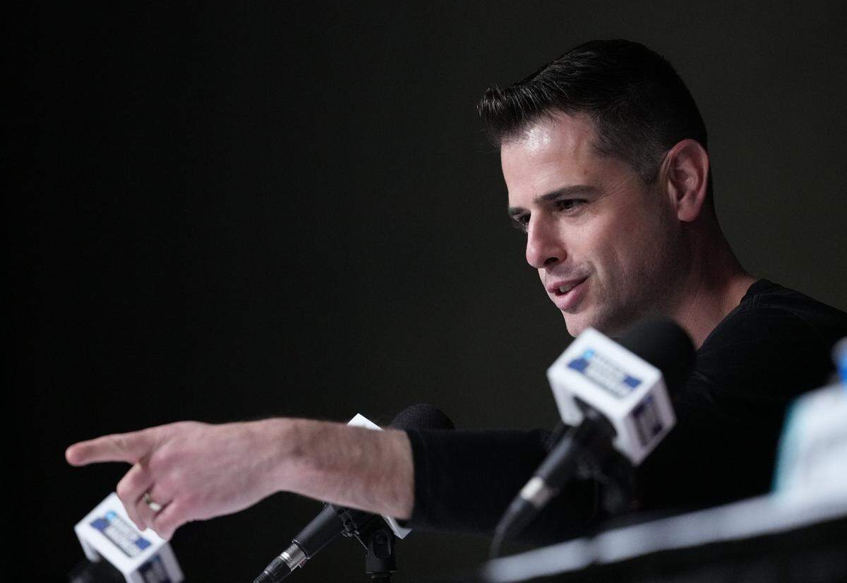 Florida head coach Todd Golden’s Gators brought a 34-4 record into Saturday’s Final Four matchup in San Antonio against Southeastern Conference rival Auburn.