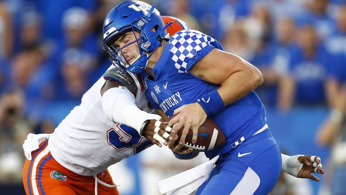 Missed field goal among miscues that cost UK in tough loss to Florida