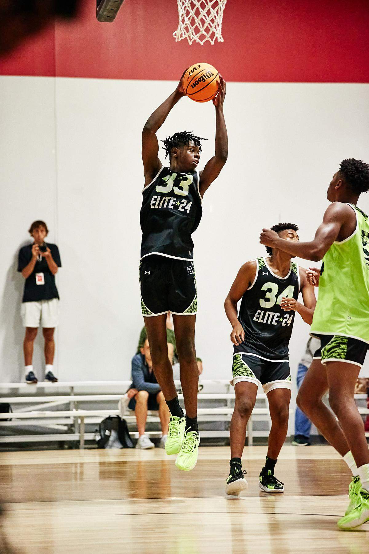 Class of 2025 recruit Caleb Wilson is one of several prospects who have become familiar with new Kentucky coach Mark Pope via his recent teams at BYU.
