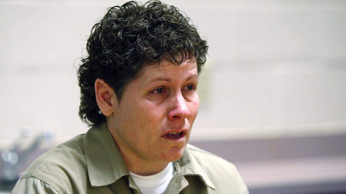 Karen Brown appeared before members of the state parole board at her parole hearing held at the Kentucky Correctional Institution for Women in Pewee Valley, Ky., Wednesday, February 2, 2011. Brown was convicted in the 1986 murder of Michael Turpin. The parole decision will be made by the full parole board on Monday. Charles Bertram | Staff