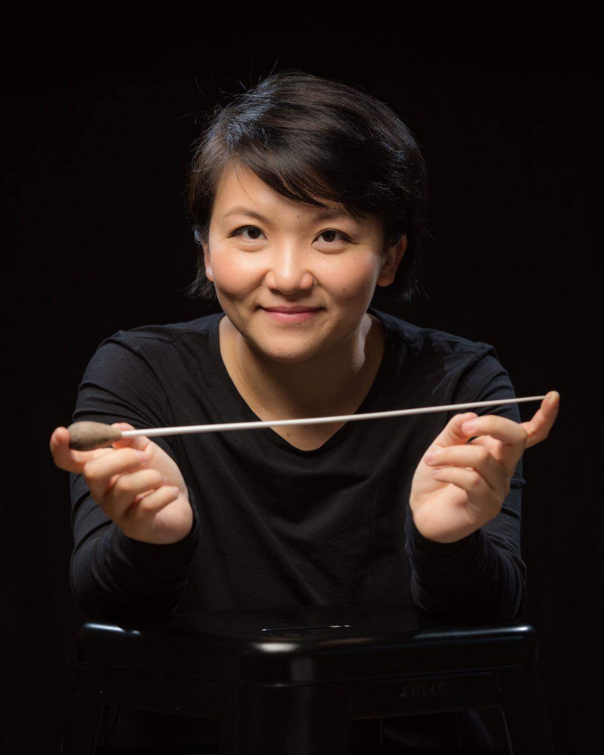 Tong Chen will be the guest conductor for the Lexington Philharmonic’s “Queens Rule” concert, a queen-themed show inspired by the Netflix hit streaming show, “The Queen’s Gambit.”