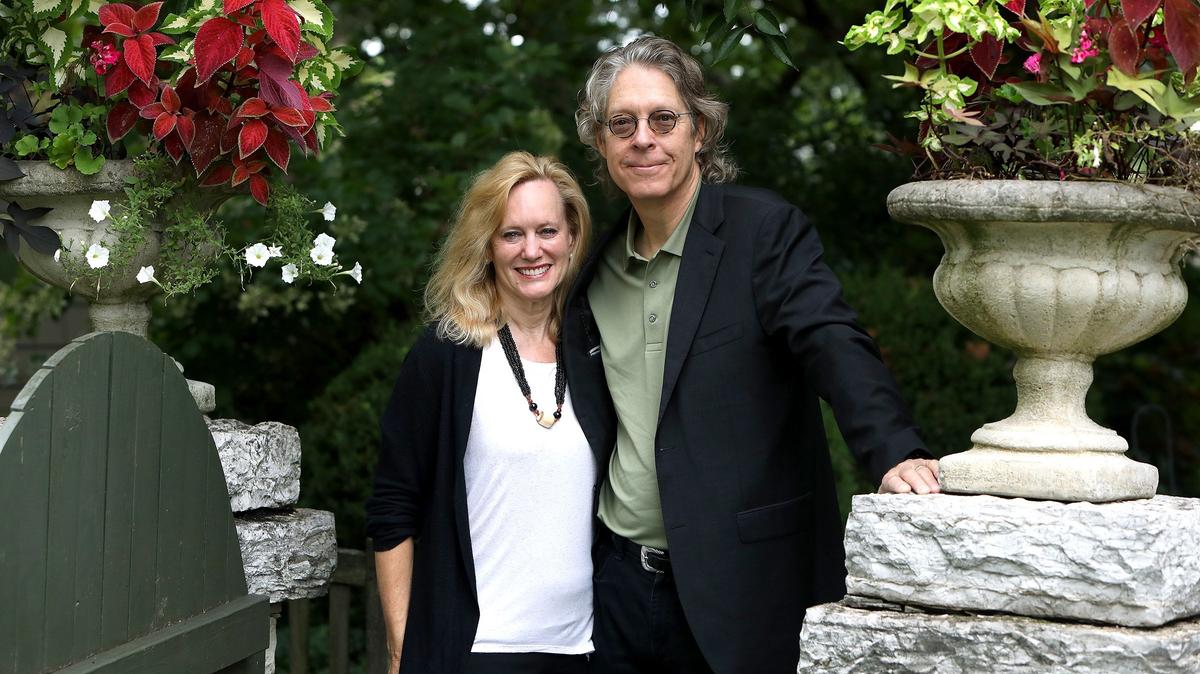 Lee Carroll and Connie Milligan are welcoming musical acts they have encountered on their to travels to places like Africa and Cuba to visit and perform in Lexington as part of Green Room Exchange, a new concert series they created.