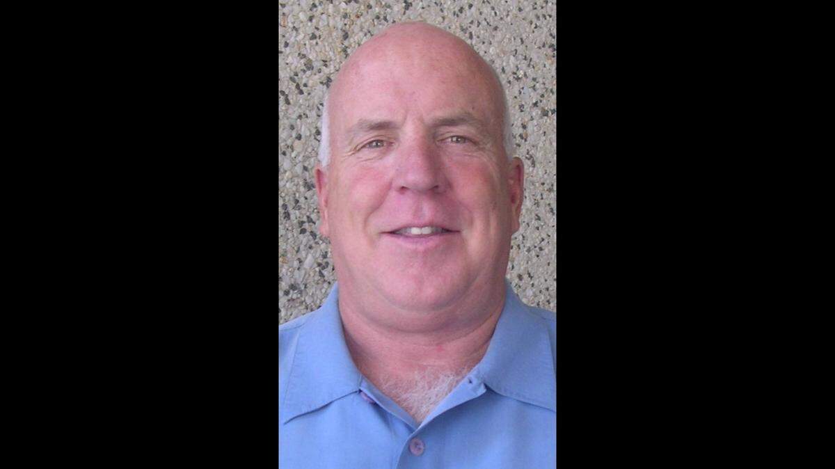 Former major league catcher Barry Lyons is the new manager of the Lexington Legends.