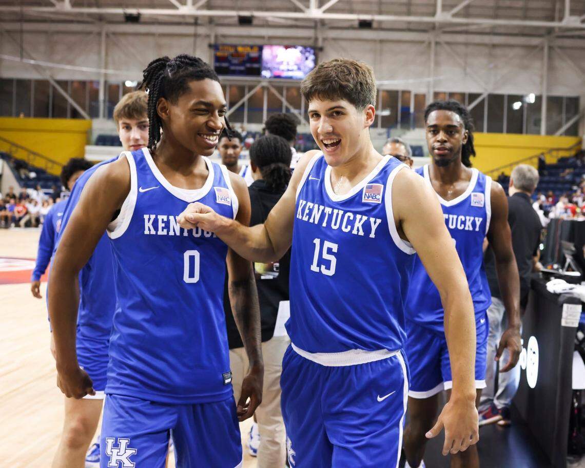 Kentucky freshman guards Reed Sheppard (15) and Rob Dillingham (0) will be part of UK men’s basketball’s Blue-White Game on Saturday night at Northern Kentucky University.