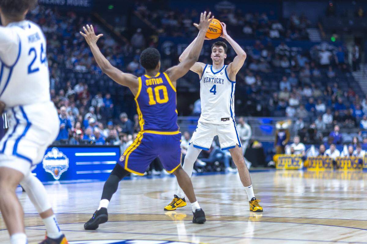 In Kentucky’s three SEC Tournament games, UK sophomore forward Andrija Jelavic (4) had combined totals of 15 points and 11 rebounds.