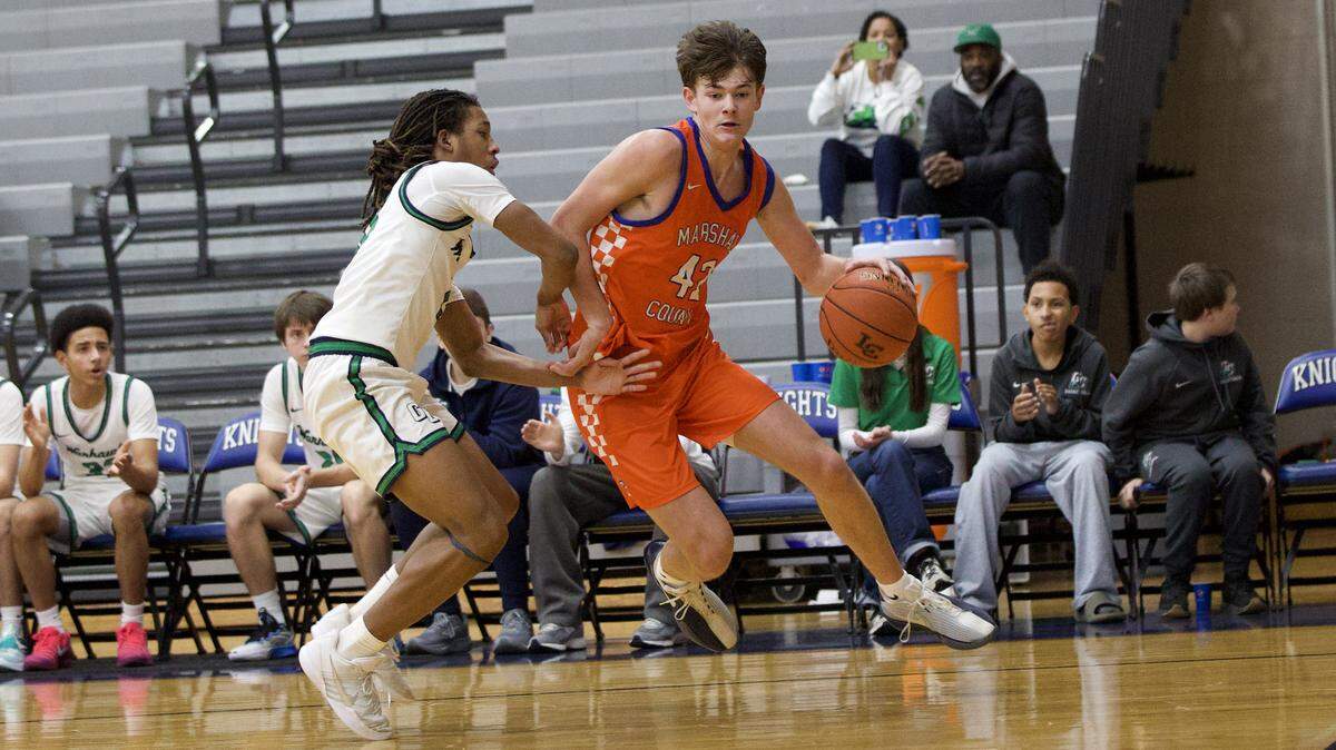 Marshall County’s Matthew Langhi (42) is ranked as a three-star recruit in the class of 2027 by the 247Sports Composite recruiting service.