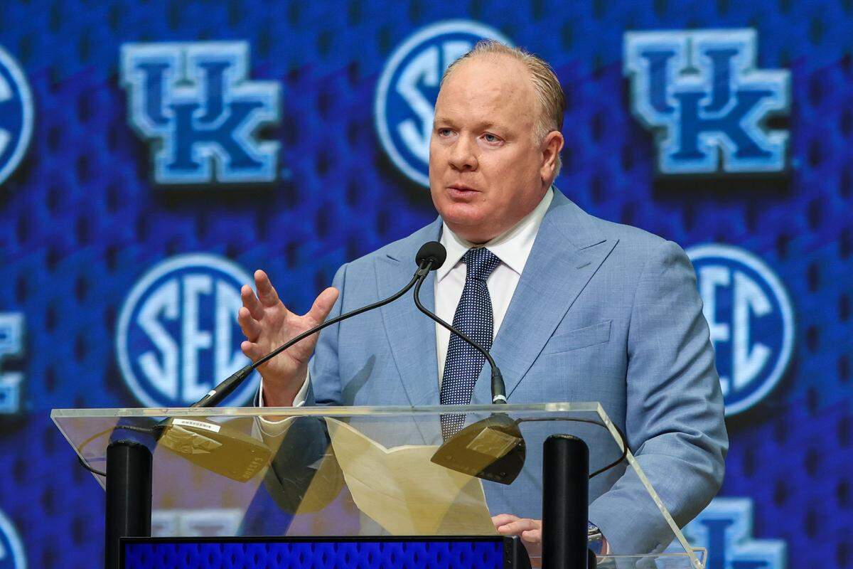With Kentucky and coach Mark Stoops coming off a 4-8, 1-7 SEC, season in 2024, the Wildcats were tabbed 15th out of 16 Southeastern Conference teams in the league’s preseason media poll.