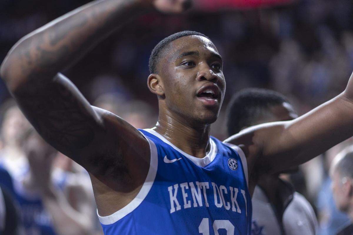 Kentucky forward Brandon Garrison (10) reacts following Wednesday’s win against Oklahoma at Lloyd Noble Center in Norman.