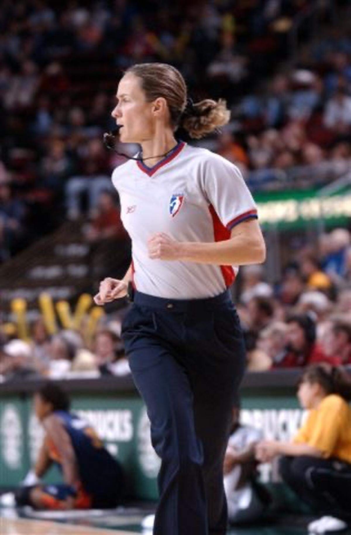 In her days as an active official, Lisa Mattingly worked 18 women’s NCAA Basketball Tournament Final Fours and 10 national title games. Now an officiating administrator for seven college conferences including the SEC, Mattingly, a Marion County product and resident of Nicholasville, is moonlighting as ESPN’s “rules analyst” for the network’s coverage of the 2024 Women’s NCAA Tournament.