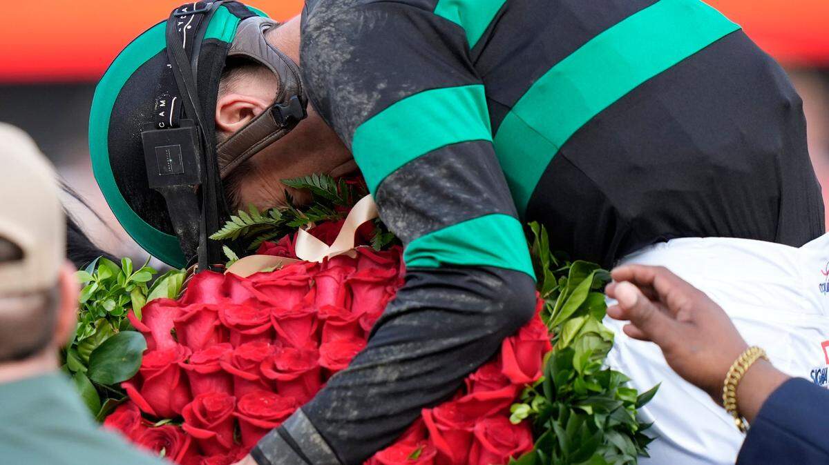 After KY Derby win, how does a jockey’s life change? Let Brian Hernandez tell you