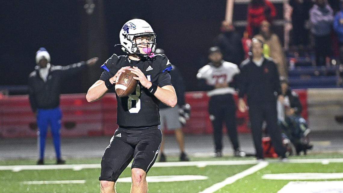 Lexington Christian’s Nash Whelan threw for 114 yards and a touchdown and ran for 181 yards and a TD in the Eagles’ 35-14 win over Mayfield in the Class 2A region finals at Lexington Christian Academy on Friday.