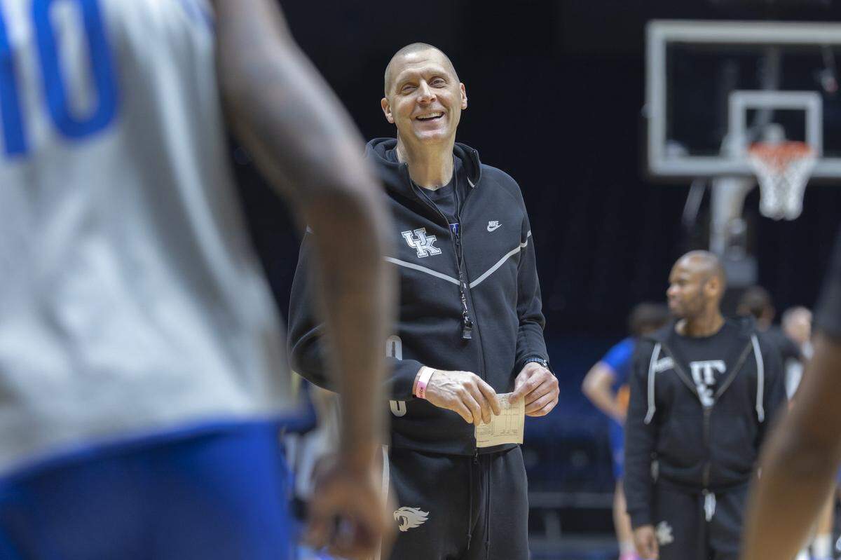 Kentucky head coach Mark Pope is working with his staff to build the Wildcats’ roster for the 2025-26 season.