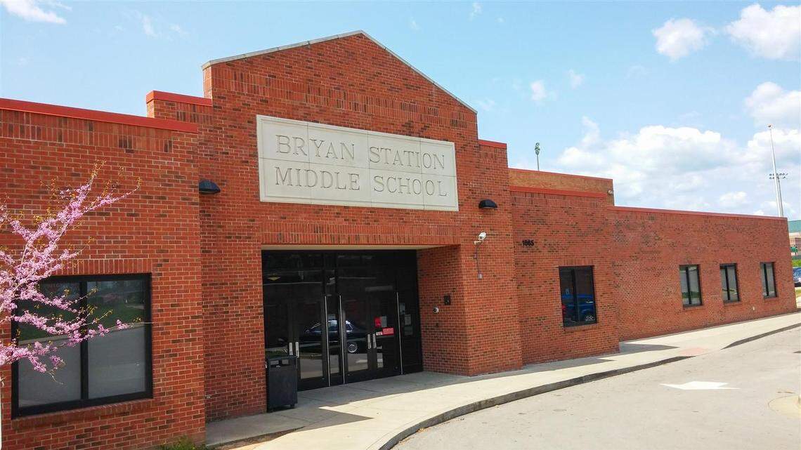 ‘Unfair.’ 8th grader asks Fayette school board to change athletic policy