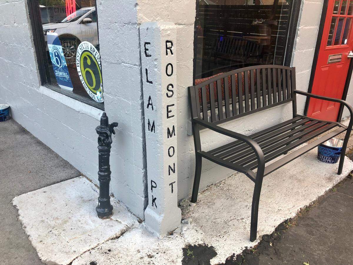 The vintage street maker for Rosemont Garden and Elam Park located in front of Rosemont Station restaurant in Lexington on May 25, 2021.