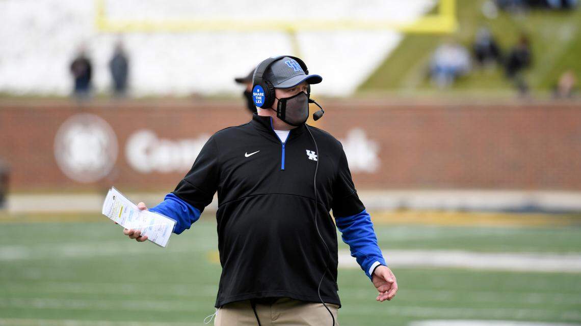 Kentucky is 2-3 midway through the season. How many more wins should fans expect?