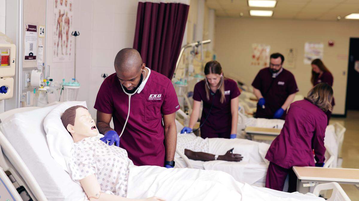 Students at Eastern Kentucky University’s nursing program get trained. EKU is planning to launch the state’s first public osteopathic medicine program.